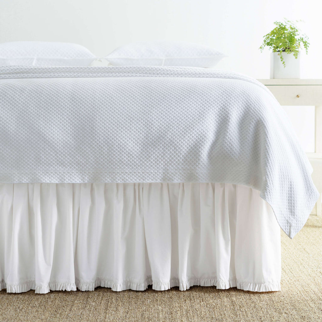 CLASSIC RUFFLE BED SKIRT